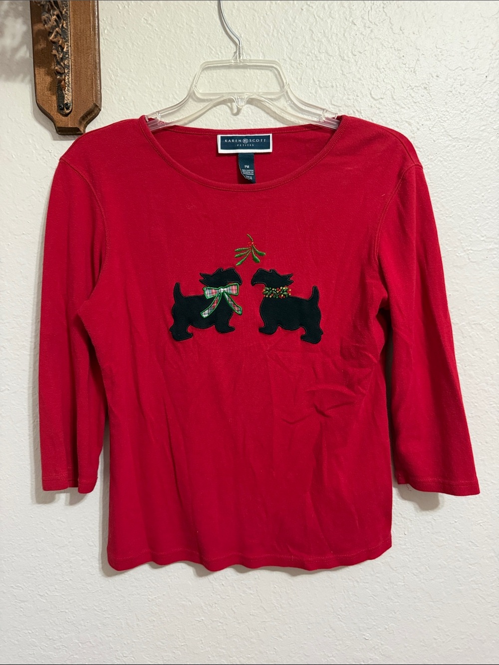 Vintage 90s Embroidered Scotty dogs Christmas Shirt